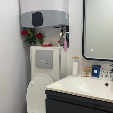 C12 Deluxe Apartamento Agde