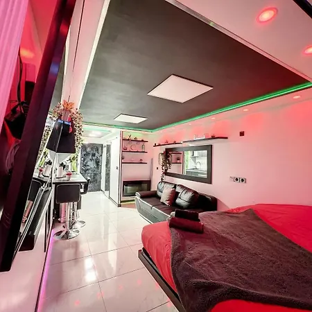 C12 Deluxe Apartamento Agde