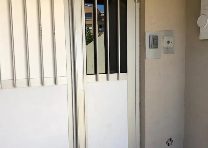 C12 Deluxe Apartment