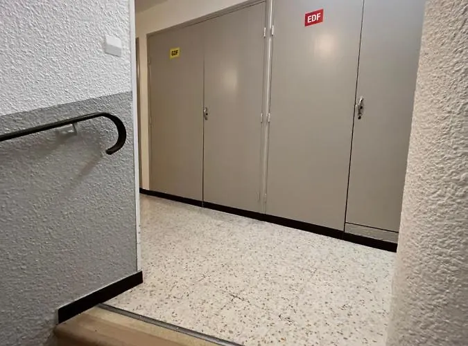 C12 Deluxe Apartament *