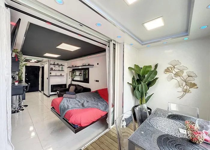 C12 Deluxe Appartamento Agde